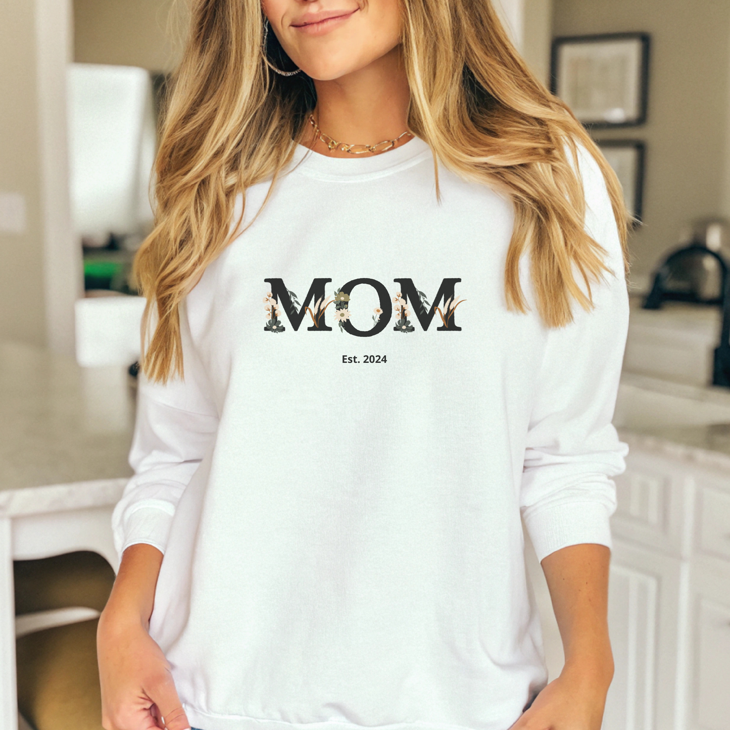 Personalized Floral Mom Sweatshirt | Cozy Gift for New Moms | A Unique Gift That Celebrates Your Motherhood