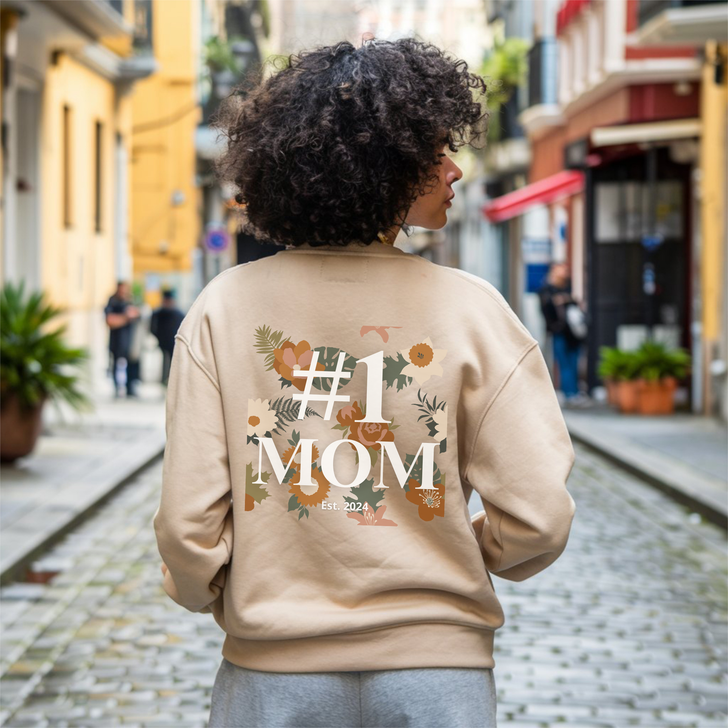 #1 Mom Sporty Sweatshirt – Personalized Sporty Sweatshirt for Mom